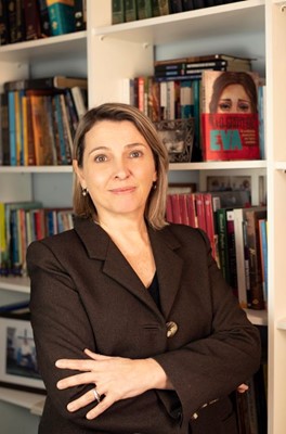 Marília de Camargo César